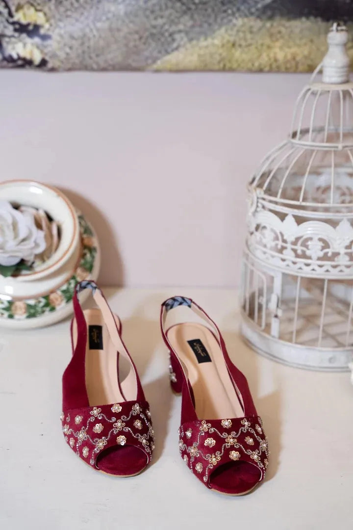  velvet nronte mid block heel