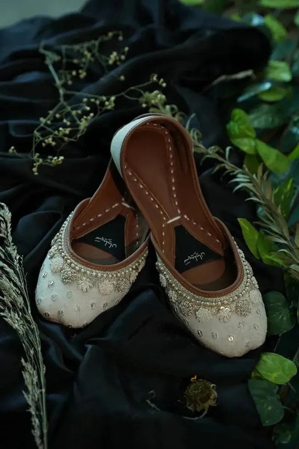 FLORAL - Saheliyan (سہیلیاں)