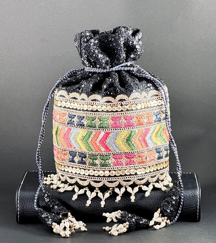 Celestial Radiance Potli Bag - Saheliyan (سہیلیاں)