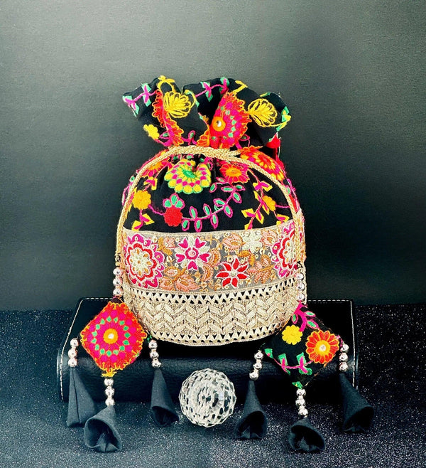 Nebula Burst Potli Bag - Saheliyan (سہیلیاں)