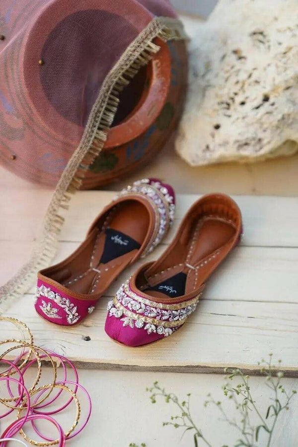 OMANG Best Selling saheliyaan 