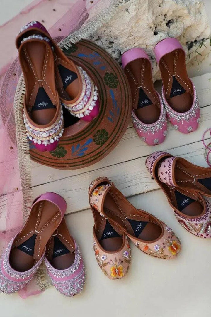 OMANG Best Selling saheliyaan 