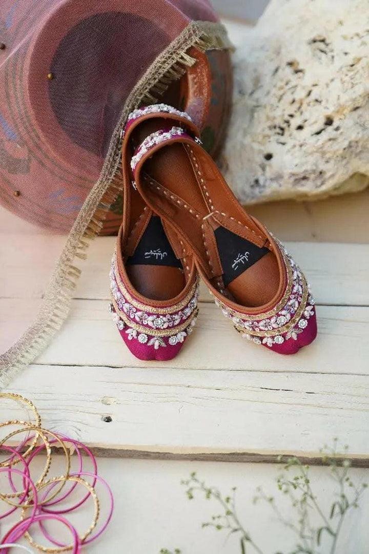 OMANG Best Selling saheliyaan 